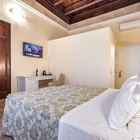 Residenza Alessandra Флоренция Экстерьер фото